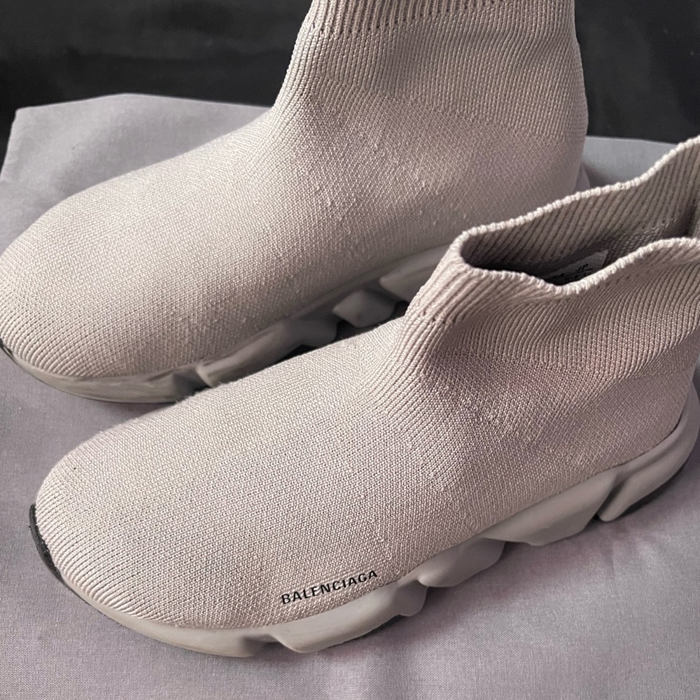 Girls Balenciaga sneakers